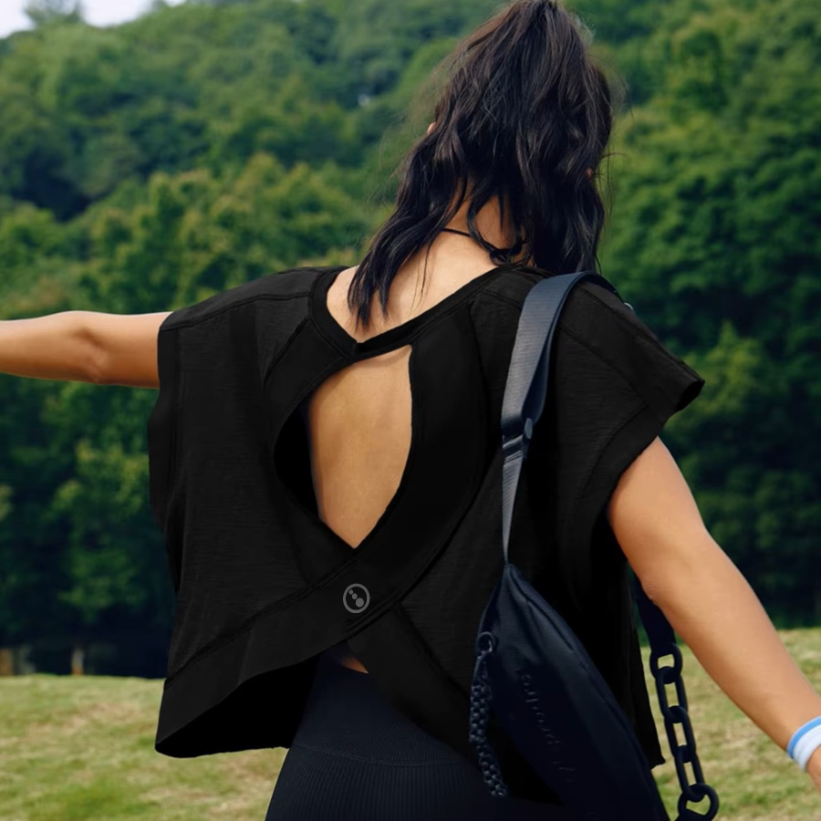 Keyhole Top - Saucy - Black