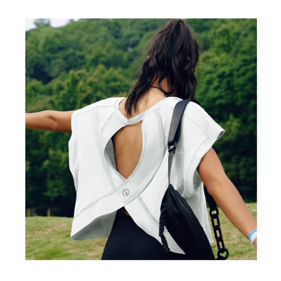 Keyhole Top - Saucy - White
